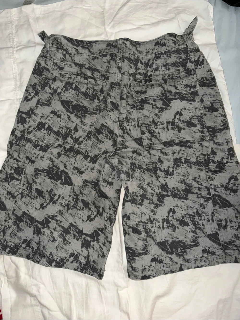 Fashion Nova Gray & Black Abstract Cargo Shorts